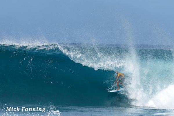 151218-mick-fanning-720x480-display.jpg